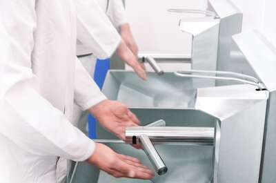 Handreinigingswasbak “Clean &amp; Dry”